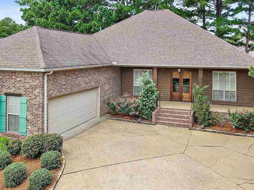 1st image of 1605 Baywood Dr