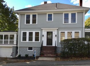 26 Manning St, Ipswich, MA 01938