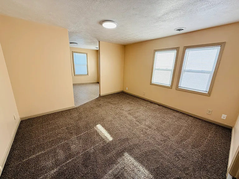 124 W Seminole St #B — Photo 2