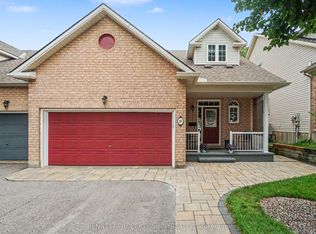 39 Foulis Cres, Ottawa, ON K2L 4H2