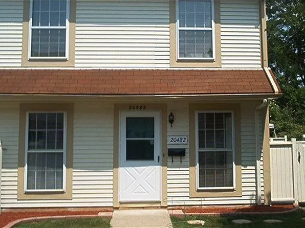 20482 Williamsburg Ct #209C, Middleburg Heights, OH 44130