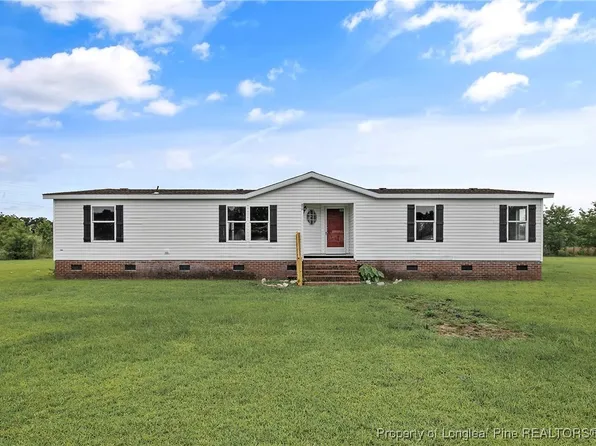 81 Talbot Cir, Saint Pauls, NC 28384