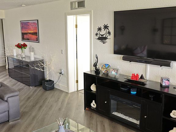 4th image of 2421 Village Boulevard #201
