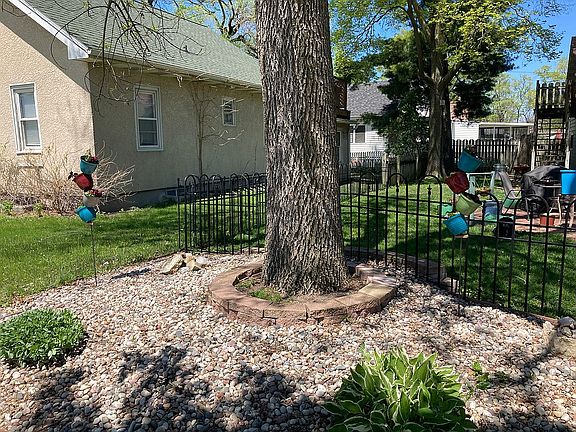 low maintenance landscaping