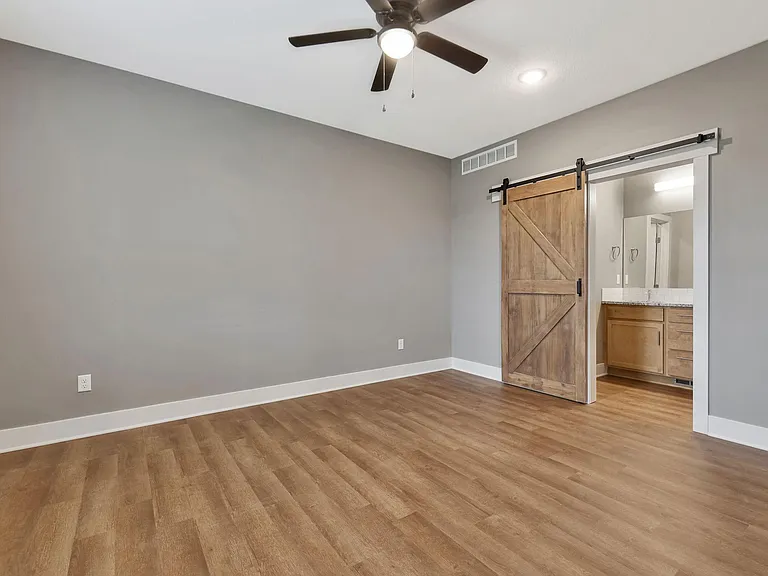 4617 S Doris Ct — Photo 17