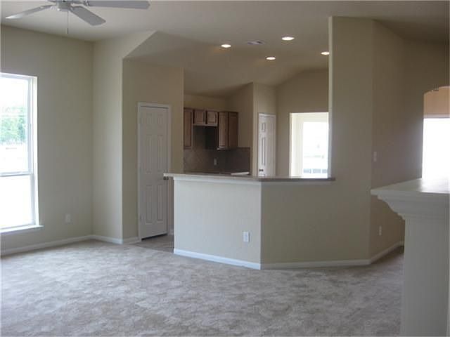 1st image of 14511 Round Mountain Dr