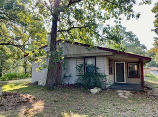 33904 E 713th Rd, Wagoner, OK 74467