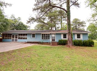 102 Sun Valley Dr, Americus, GA 31709