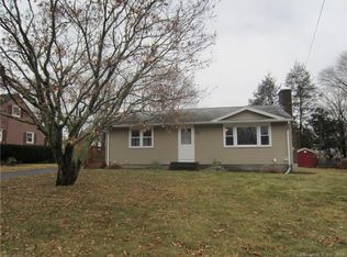 129 Orchid Rd, Meriden, CT 06450