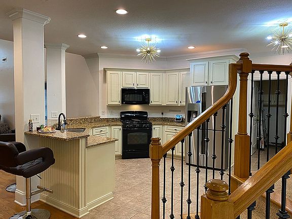 Gas stove and range