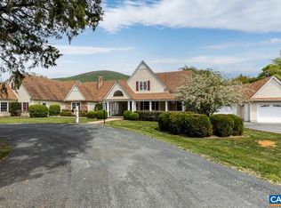 137 Saddle Ridge Ln, Nellysford, VA 22958