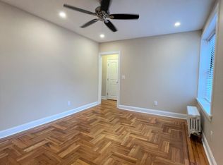 275 E 237th St, Bronx, NY 10470