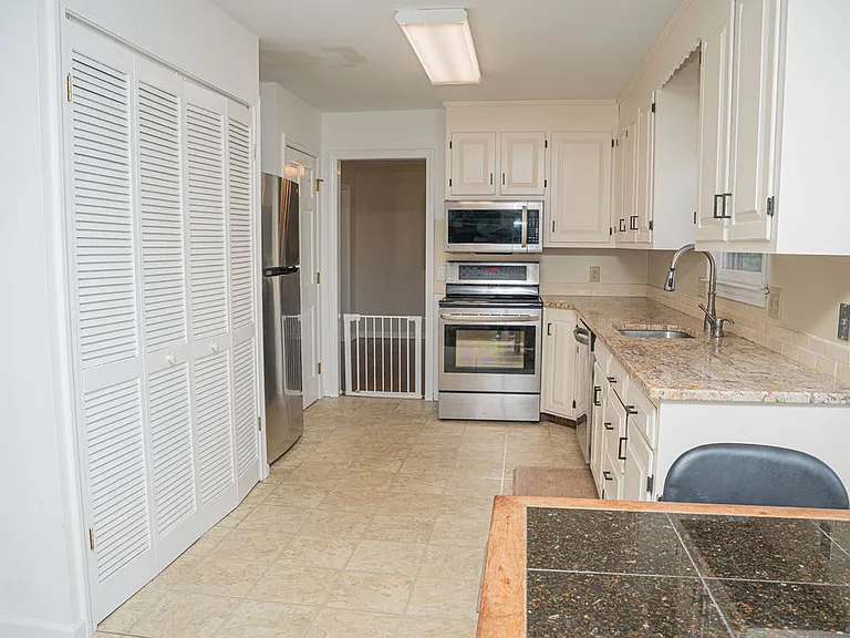 100 White Birch Dr — Photo 15