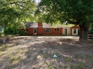 4654 Shattalon Dr, Winston Salem, NC 27106