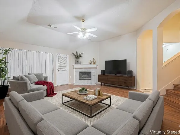 10323 Emerald Pine Dr, Houston, TX 77070