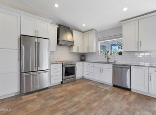 6455 E Inglewood St, Mesa, AZ 85205