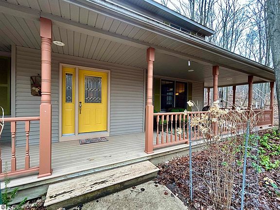 2nd image of 1785 W Burnley Ln