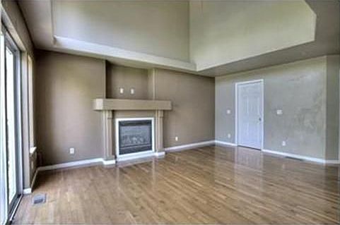 5th image of 2791 Calkins Pl