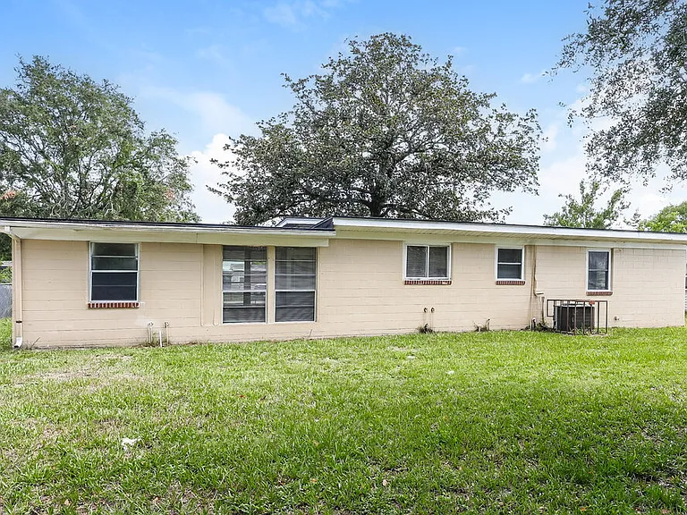 5220 Seaspray Ave — Photo 15
