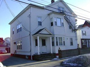 16 Beaufort St, Providence, RI 02908