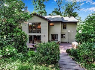3165 Cherry Ln, Eden, NY 14057