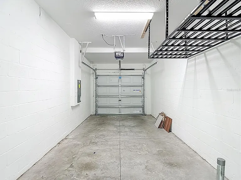 6170 Shiner St — Photo 29