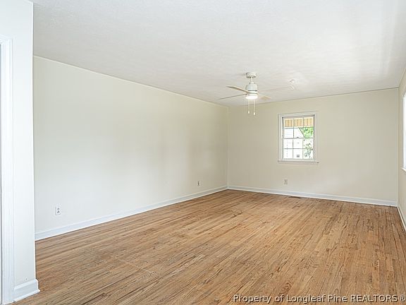 5th image of 1602 Ferndell Dr