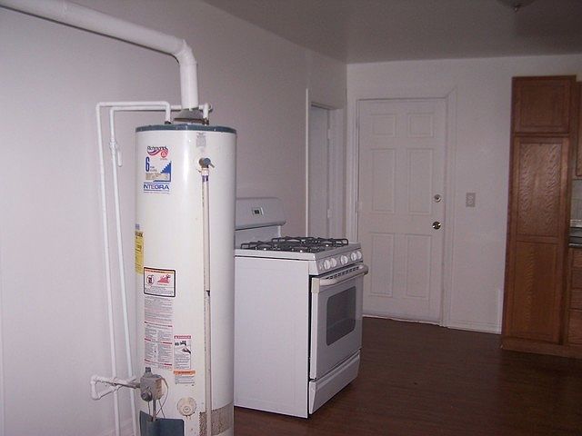 2nd image of 4739 S Laflin St #1