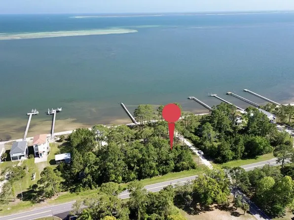 2176 Highway 98 E, Carrabelle, FL 32322