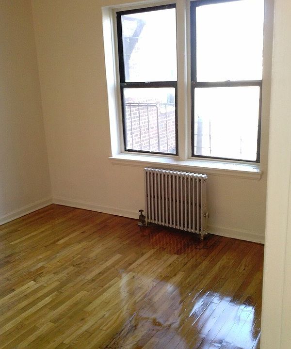 2nd image of 1358 New York Ave APT 6E