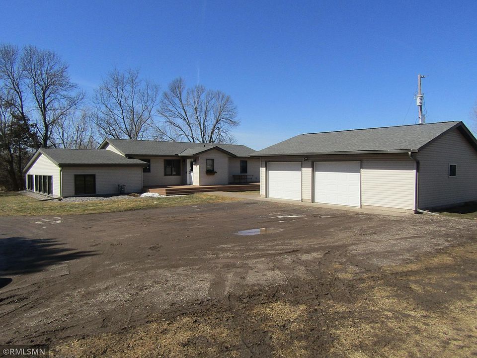 2nd image of 4748 Rush Lake Rd