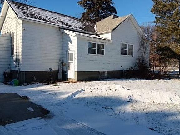 3rd image of 500 Henes Park Dr