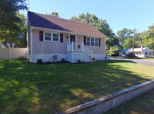 128 Leo Ave, Dracut, MA 01826