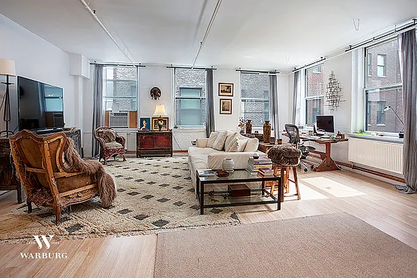 Rented by Warburg | media 8