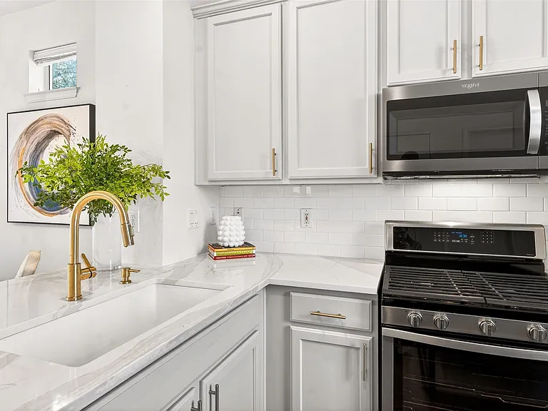 4050 McKinney Ave #12 — Photo 12