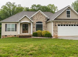 187 Bay Hill Dr #5, Boiling Springs, SC 29316