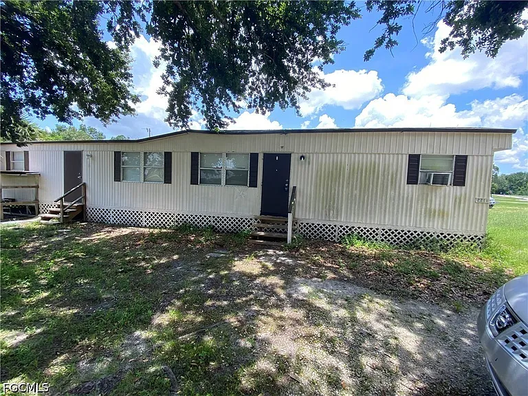 2211 Cantor Ln — Photo 14