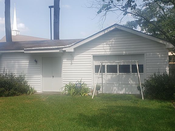 3rd image of 1207 Crisp St