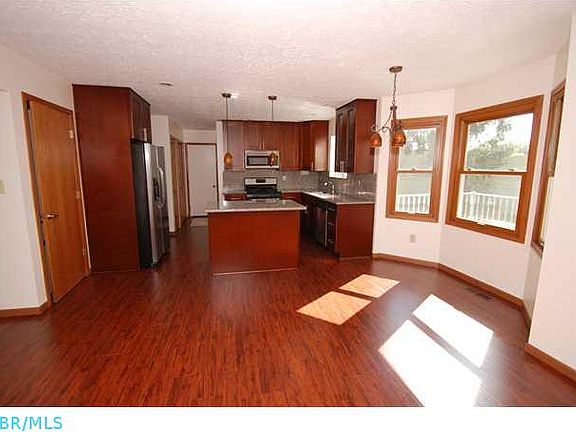 5th image of 5527 Moccasin Dr