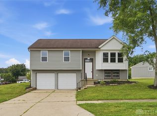 2500 Cinnamon Ridge Ct, Miamisburg, OH 45342