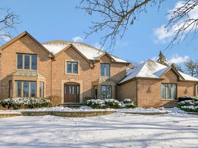 24 Equestrian Way, Lemont, IL, 60439