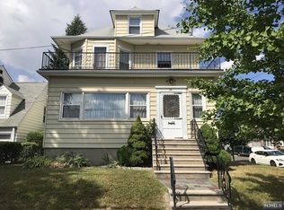 21 Barrows Ave, Rutherford, NJ 07070