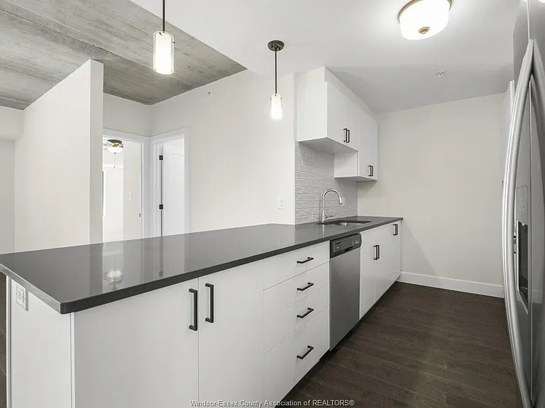 2600 Sandwich West Pkwy #204 — Photo 6