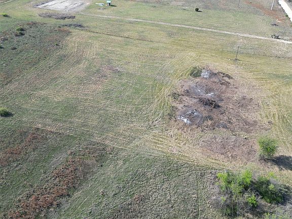 2nd image of County Road 438