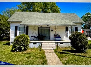 220 E Lowrance Ave, Mooresville, NC 28115
