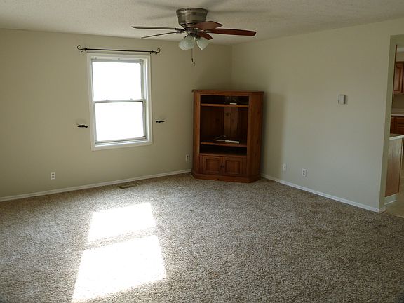 2nd image of 210 N Green St