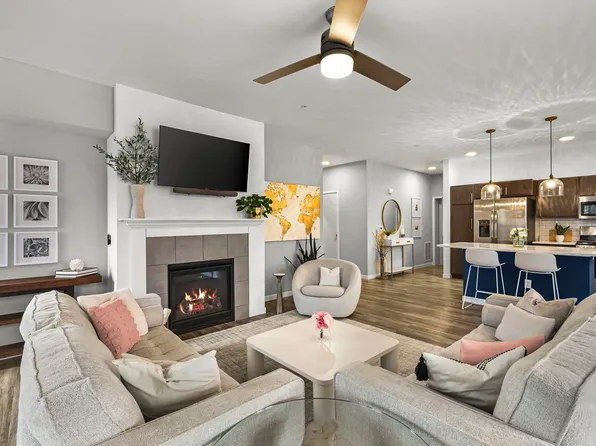 3152 S High Point, Madison, WI 53719