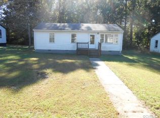 219 W 3rd St, Chase City, VA 23924