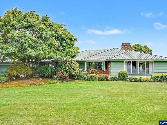 3rd image of 2860 Quinaby Rd NE