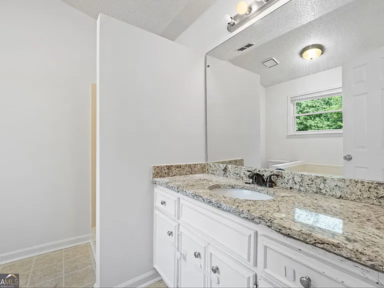 125 Pinewood Dr — Photo 16